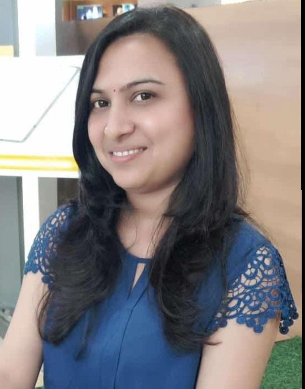 Ms.Manisha Gandhi